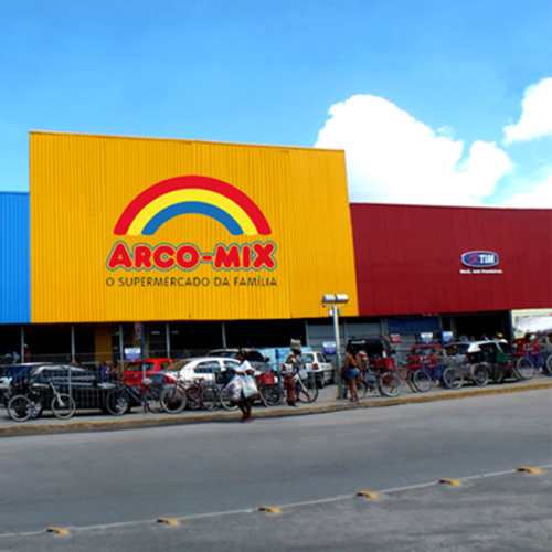 fachada-supermercado-arcomix